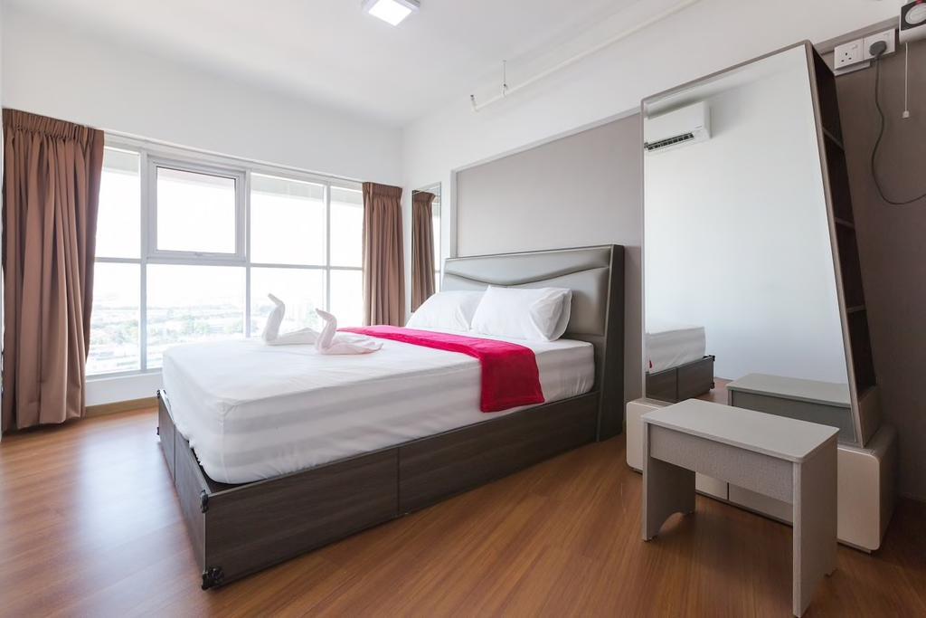 3-Bed Executive Suite, Rumahku @Ceo 바얀레파스 외부 사진