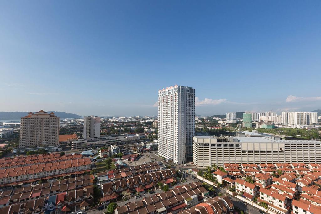 3-Bed Executive Suite, Rumahku @Ceo 바얀레파스 외부 사진