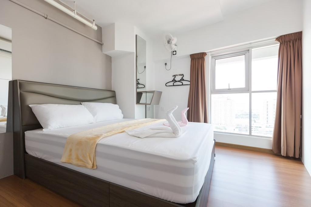 3-Bed Executive Suite, Rumahku @Ceo 바얀레파스 외부 사진